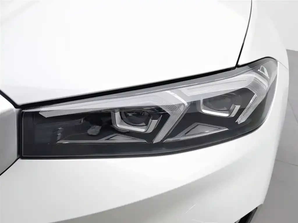 BMW i3 — фото 5