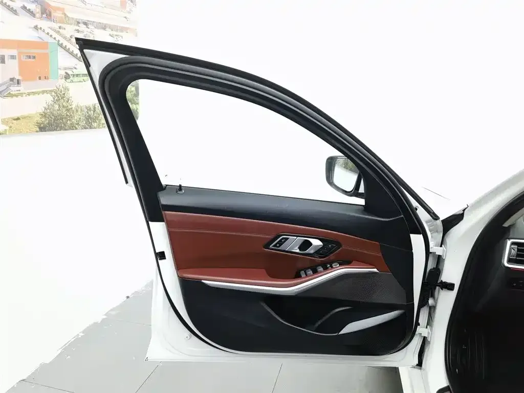 BMW i3 — фото 4