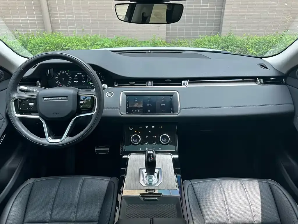 Land Rover Evoque PHEV 2023 из CN, фото 9