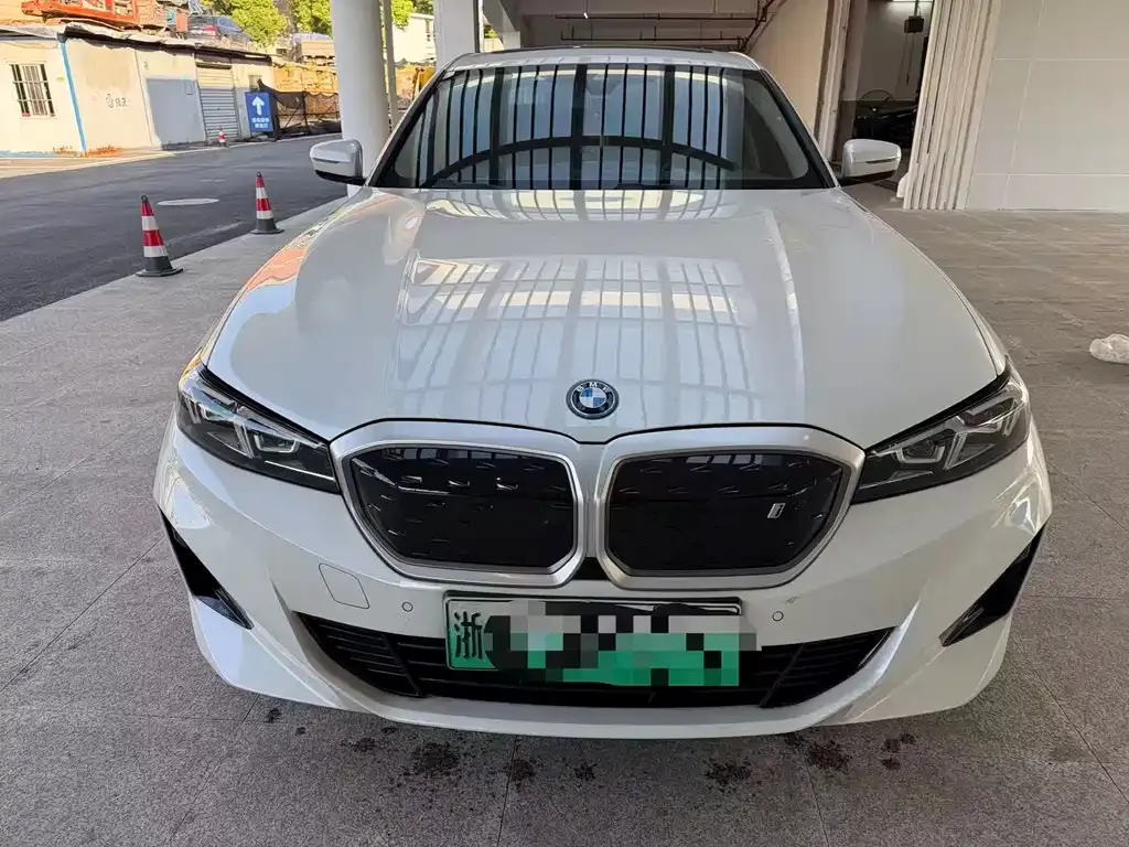 BMW i3 2022 из CN, фото 3