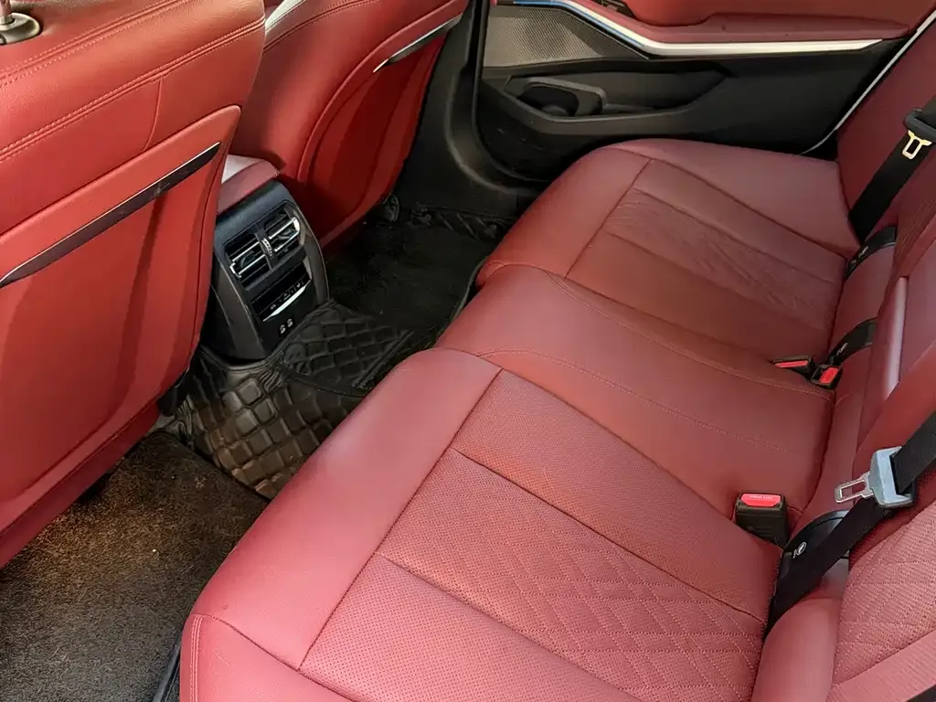 BMW i3 2022 из CN, фото 9