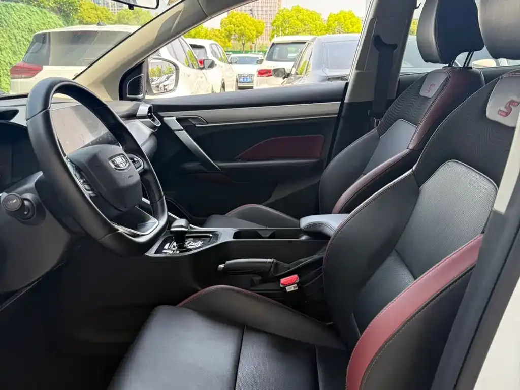 Geely Binyue 2021 из CN, фото 4
