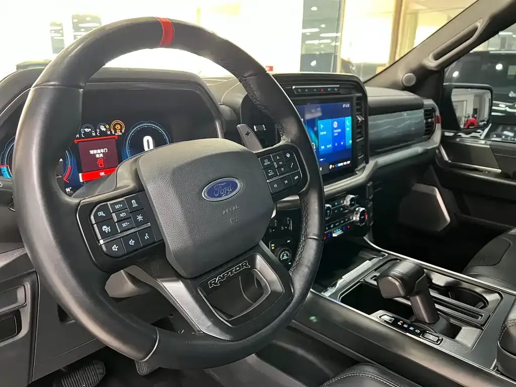 Ford F-150 Raptor — фото 8