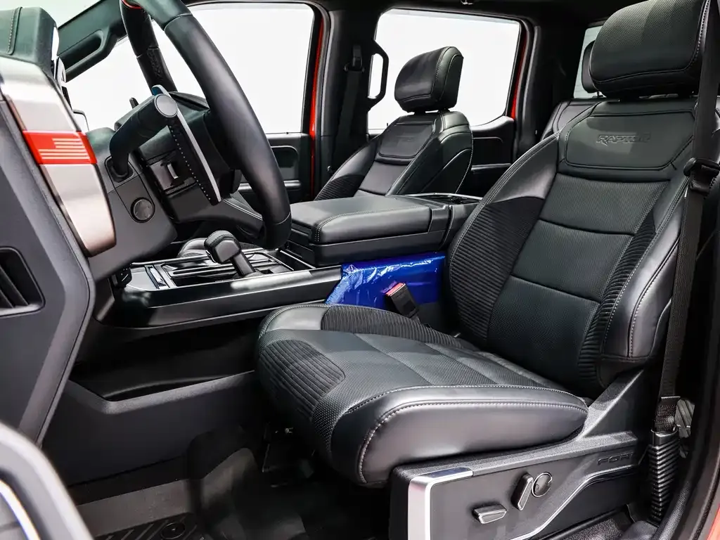 Ford F-150 Raptor — фото 10