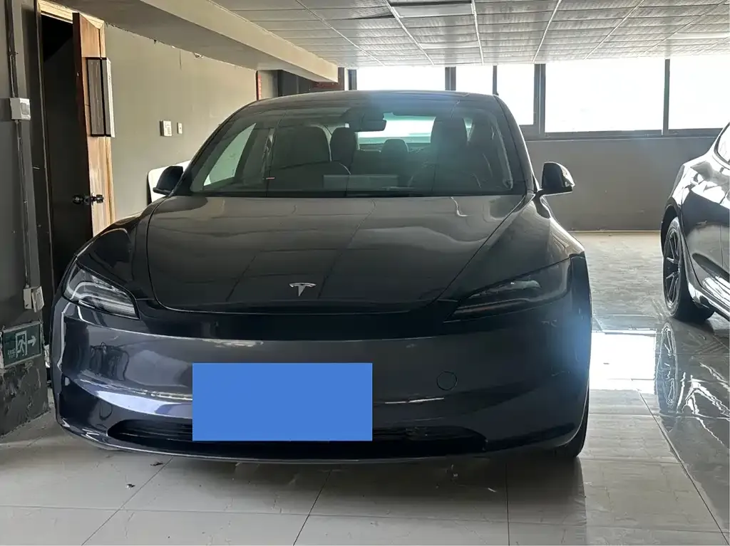 Tesla Model 3 2024 из CN, фото 10