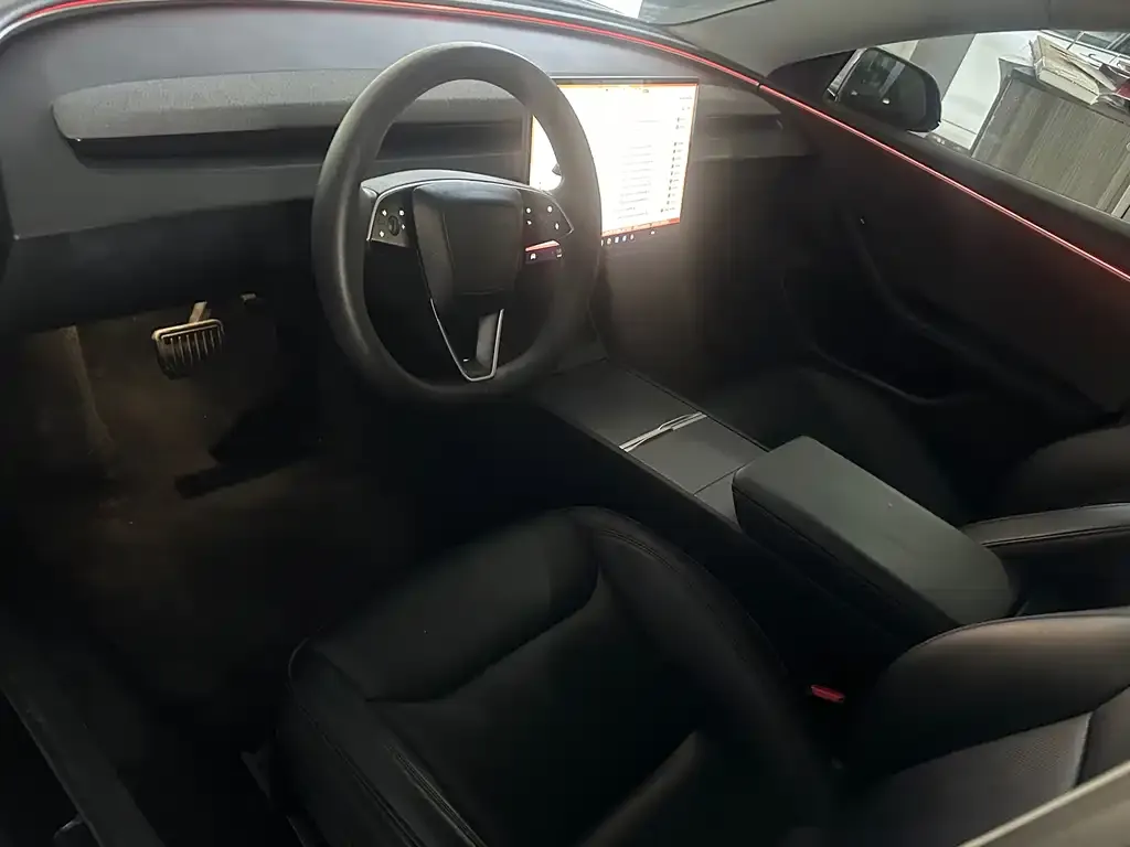 Tesla Model 3 2024 из CN, фото 3