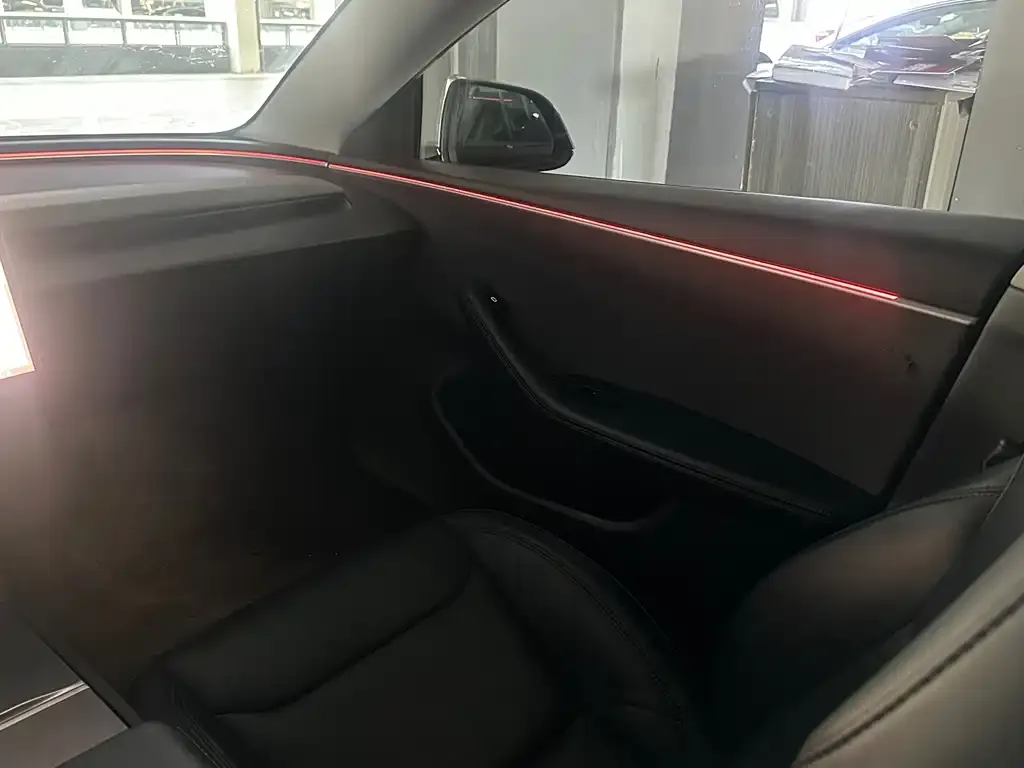 Tesla Model 3 2024 из CN, фото 2