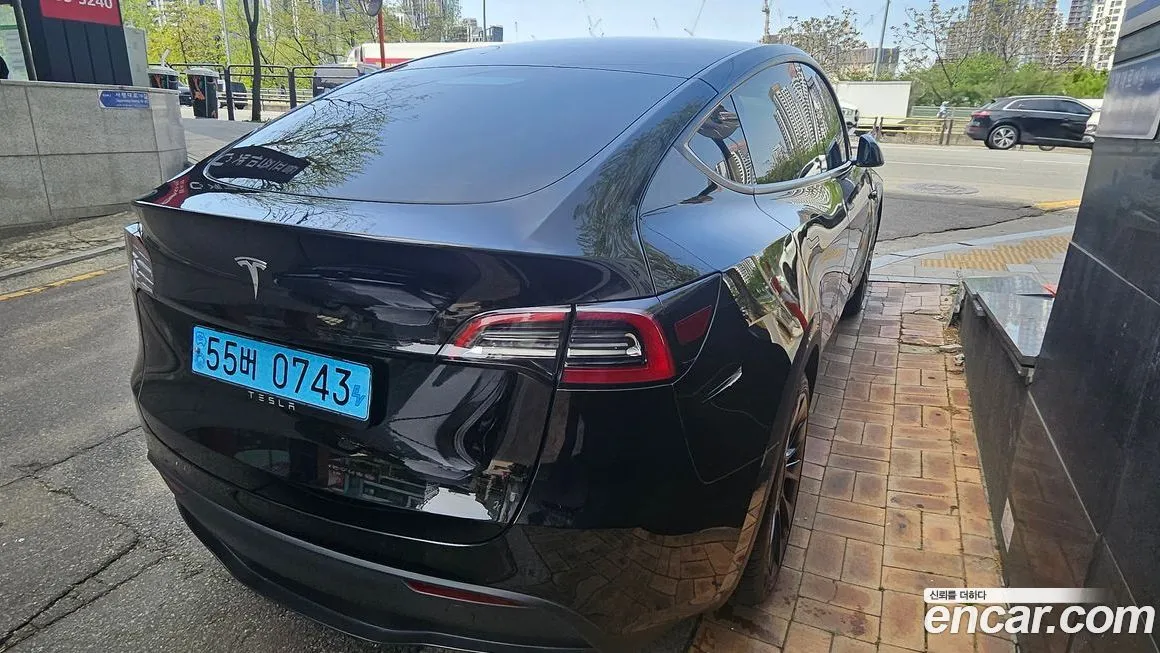 Tesla Model Y 2024 из KR, фото 3