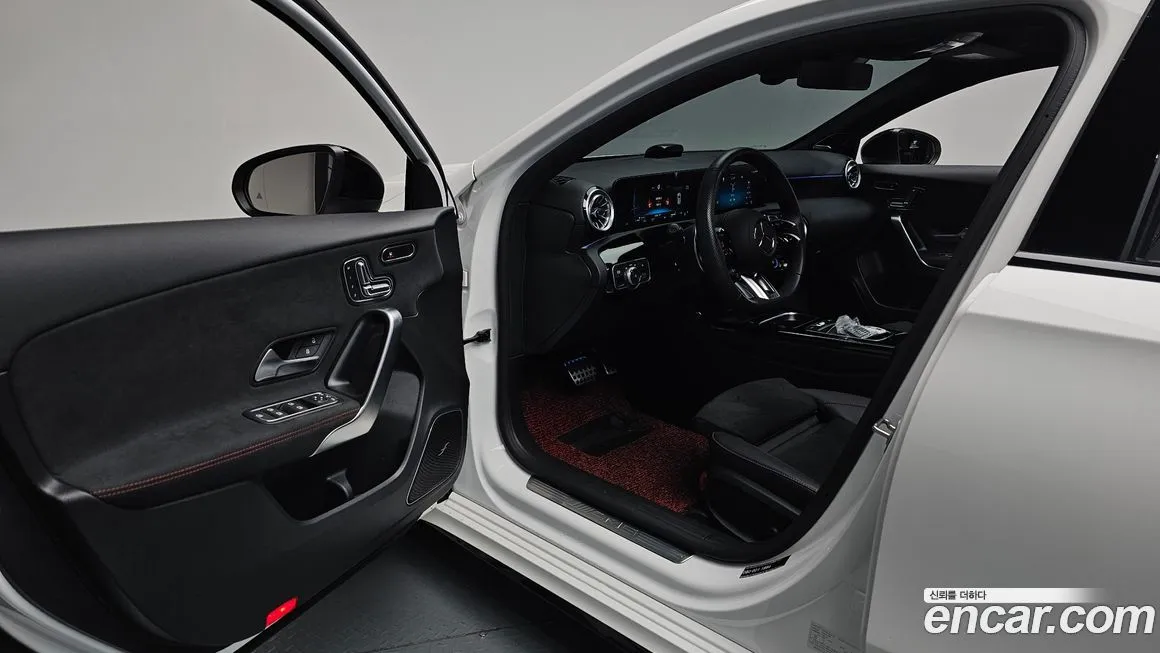 Mercedes-Benz A-Class 2025 из KR, фото 4