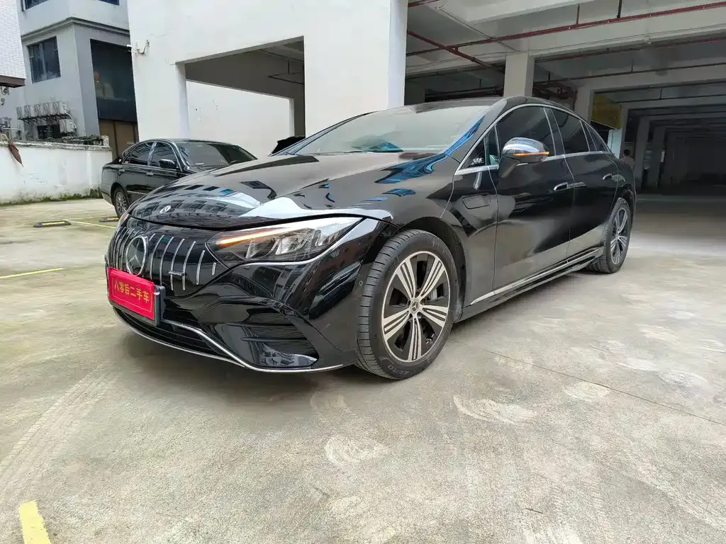 Mercedes-Benz EQE 2023 из CN, фото 1