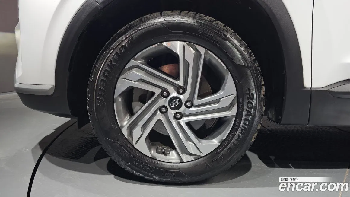 Hyundai Santafe — фото 2
