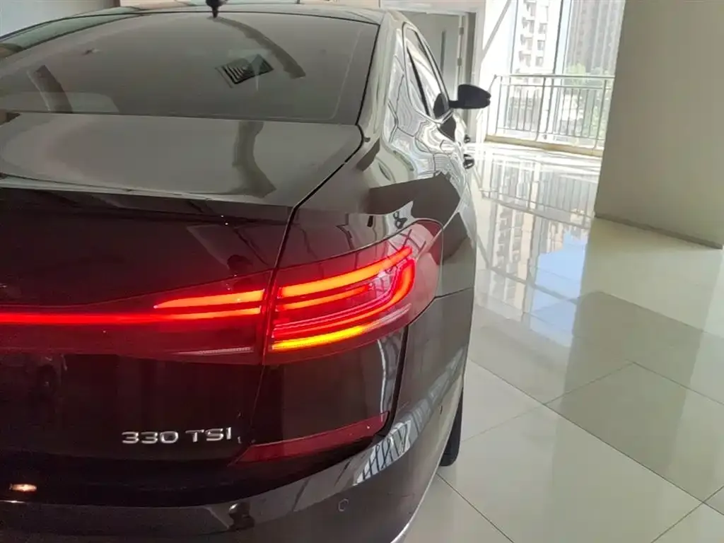 Volkswagen Passat — фото 4