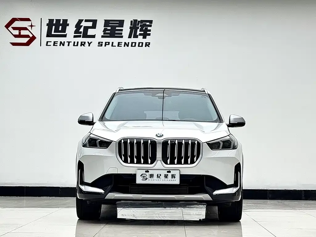 BMW X1 — фото 7