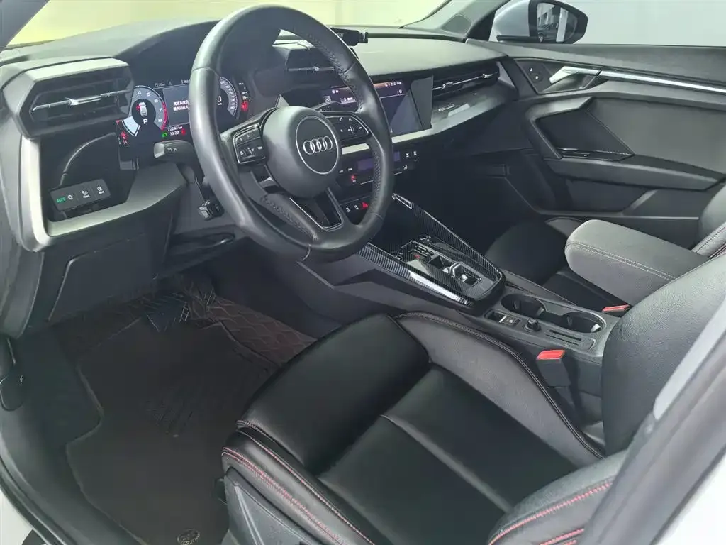 Audi A3 2022 из CN, фото 9