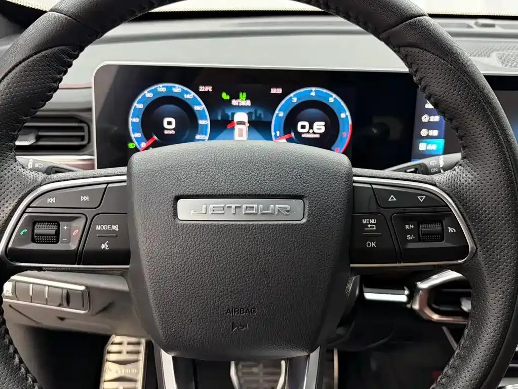 Jetour X70 PLUS — фото 10