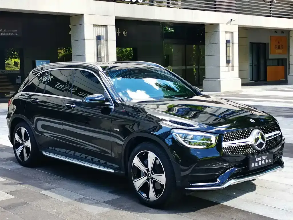 Mercedes-Benz GLC — фото 2