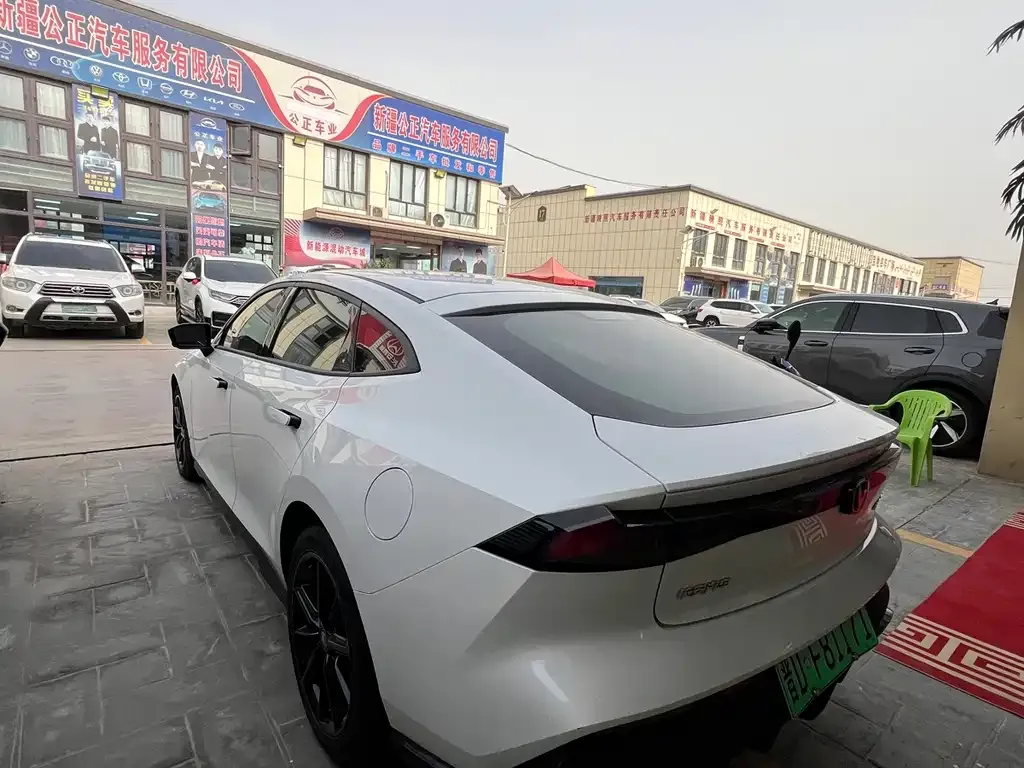 Changan UNI-V iDD 2023 из CN, фото 7