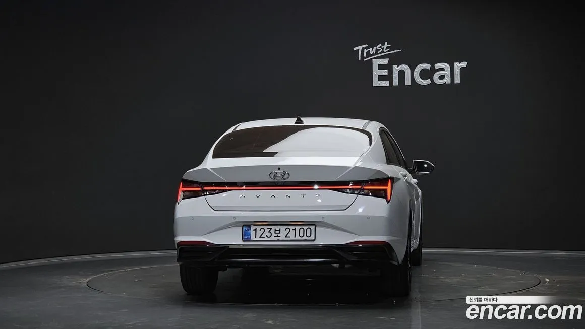 Hyundai AVANTE 2022 из KR, фото 4