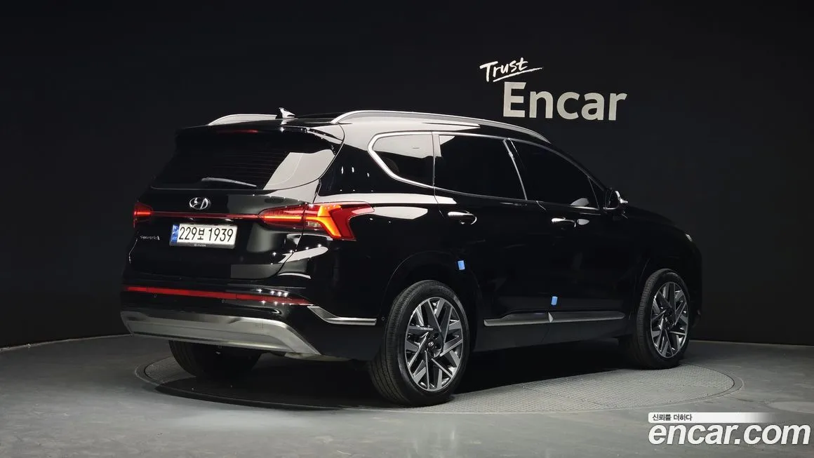 Hyundai Santafe — фото 4