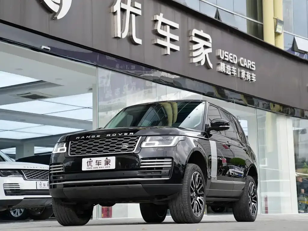 Land Rover Range Rover — фото 1