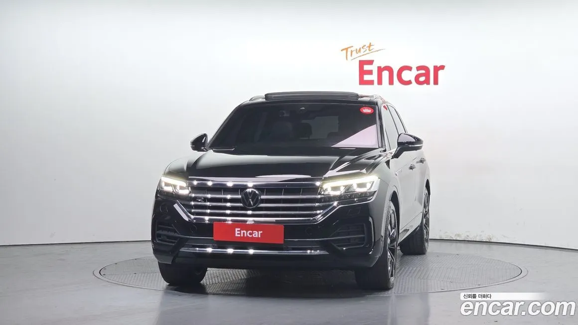 Volkswagen Touareg 2023 из KR, фото 3