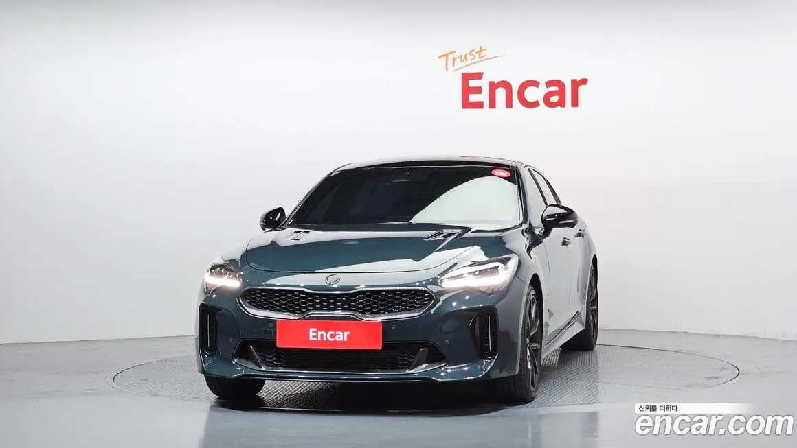 Kia Stinger 2023 из KR, фото 3