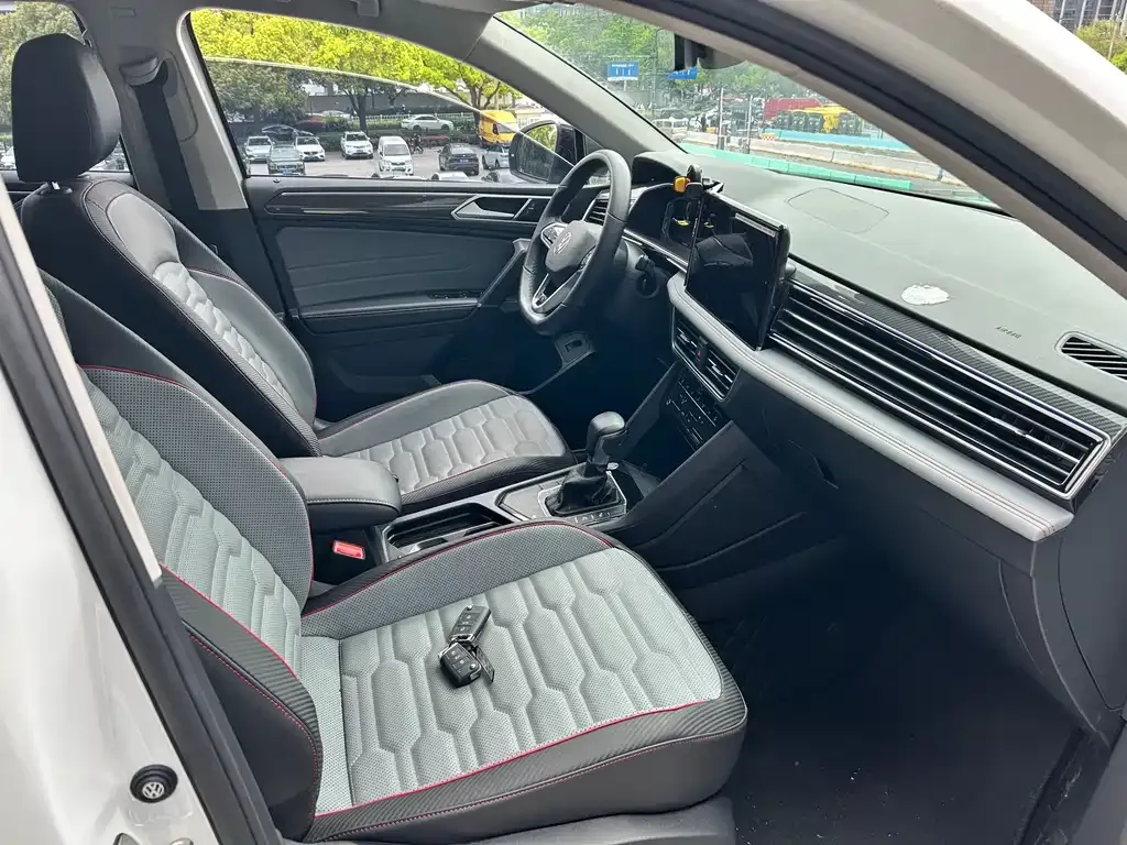 Volkswagen Tiguan X 2024 из CN, фото 5