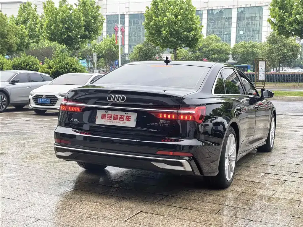 Audi A6L — фото 6