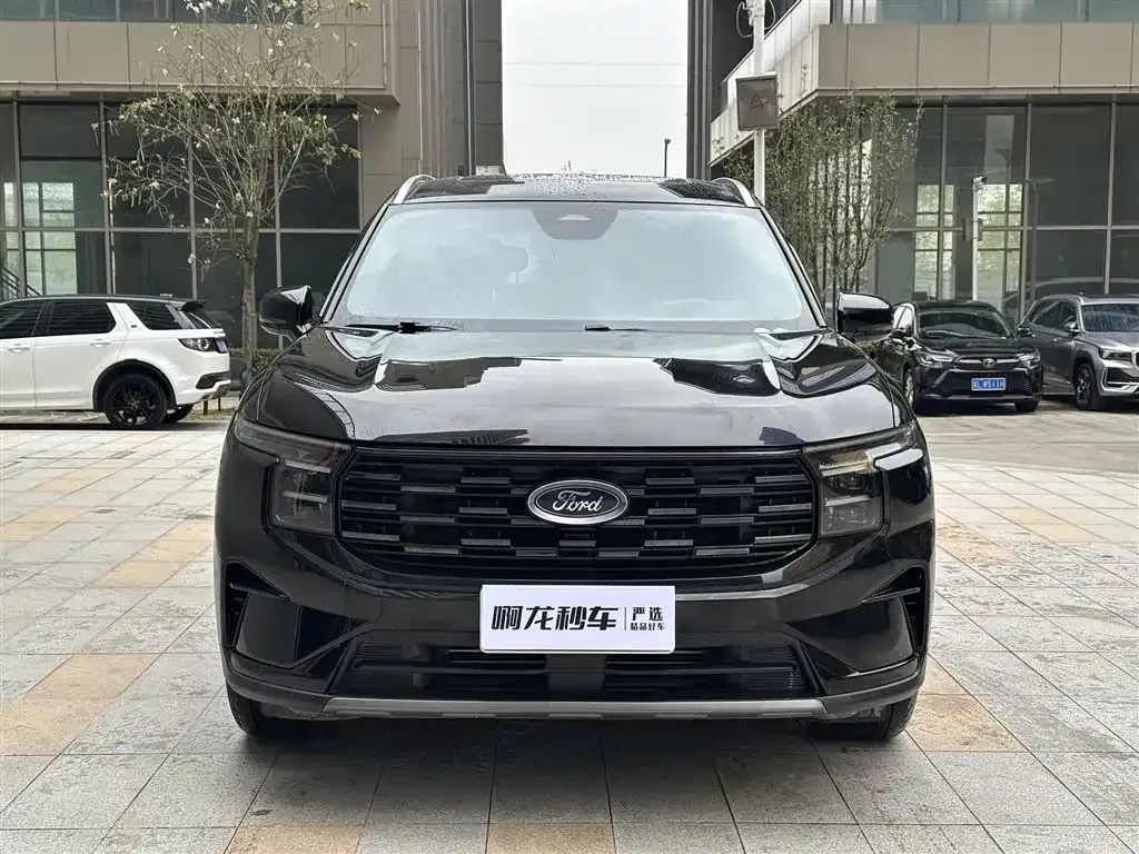 Ford Edge — фото 5