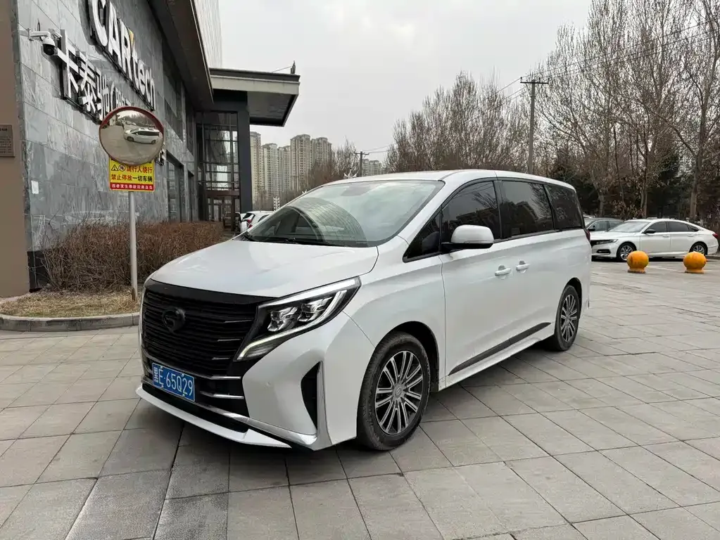 GAC Motor Trumpchi M8 — фото 1