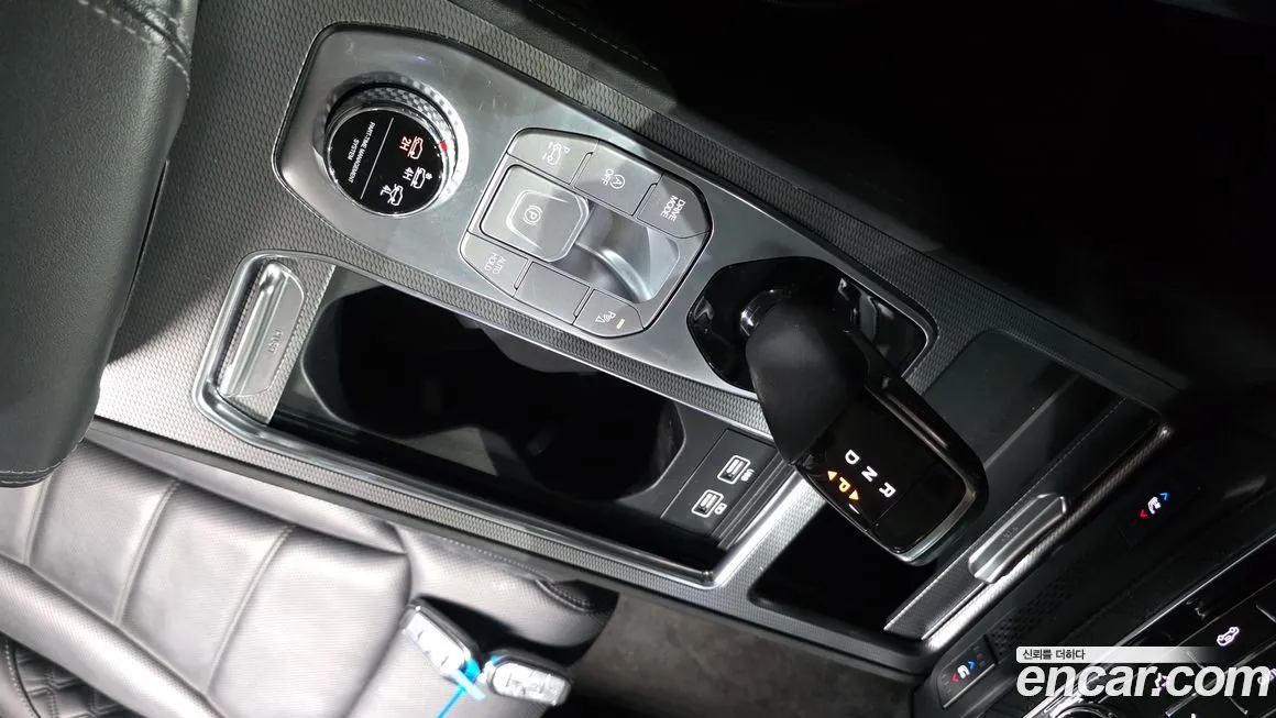KG Mobility (Ssangyong) Rexton — фото 8