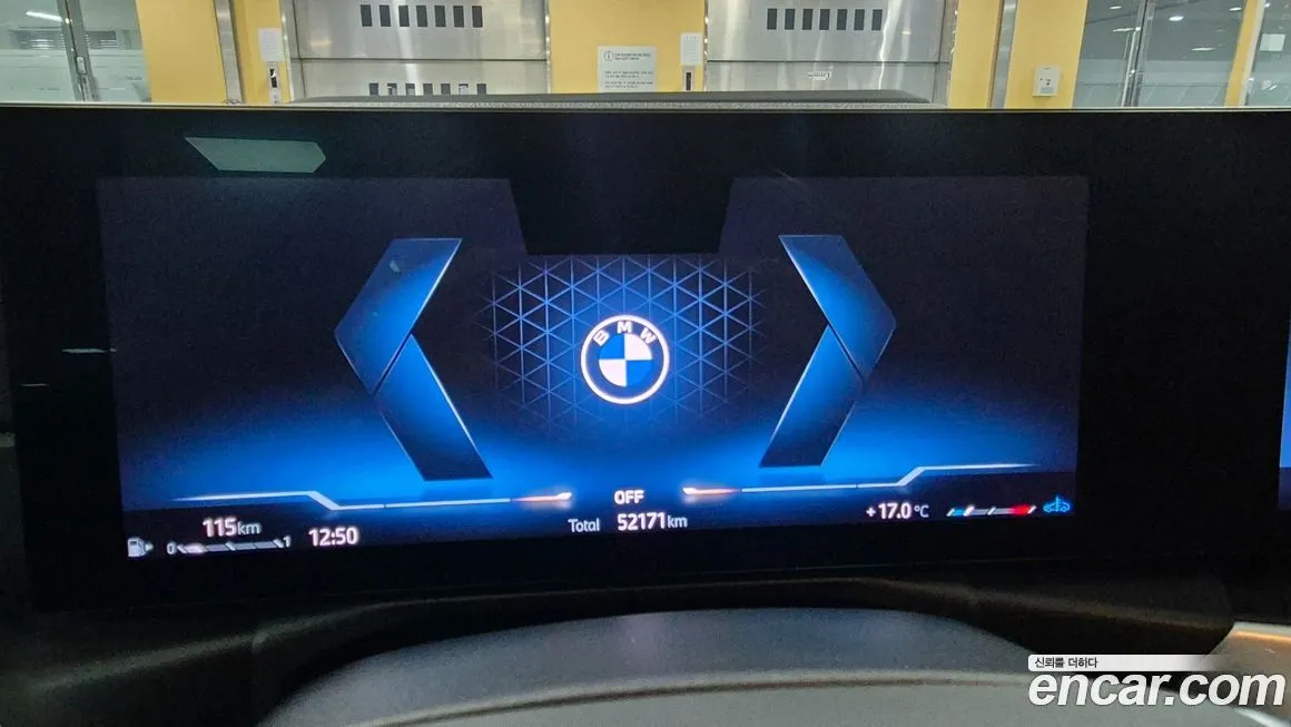 BMW 3-Series 2023 из KR, фото 9