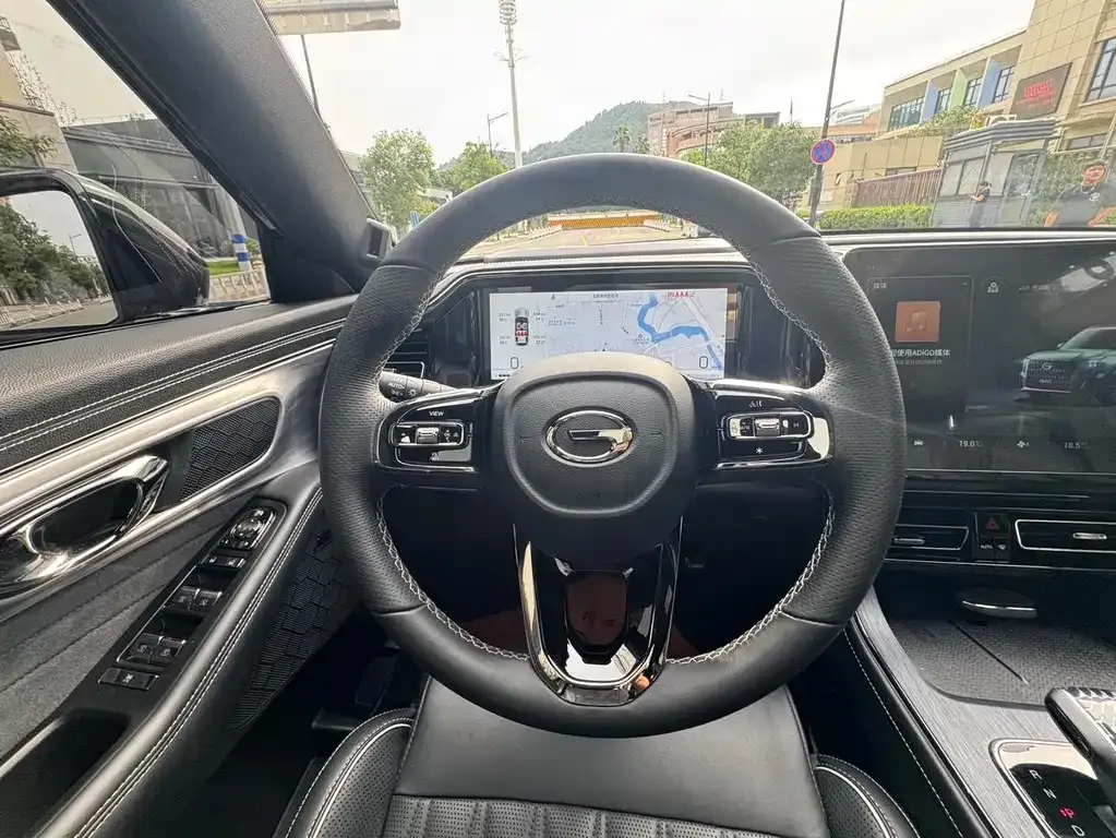 GAC Motor Trumpchi GS8 — фото 4