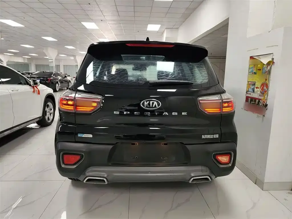Kia Sportage — фото 4