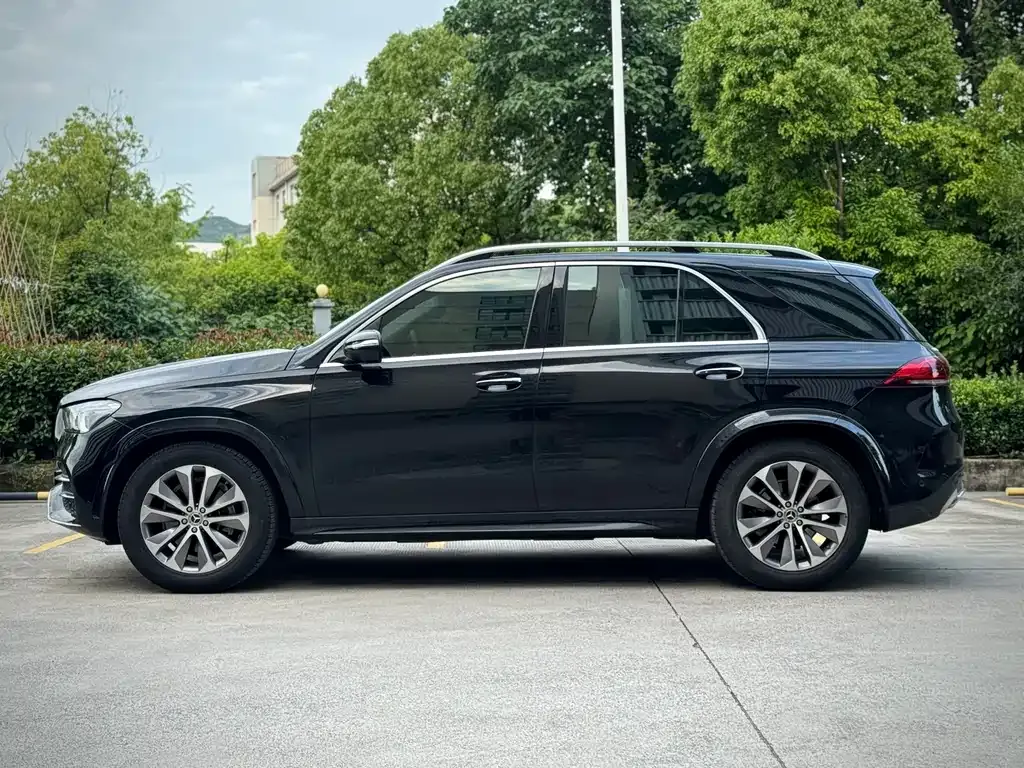 Mercedes-Benz GLE — фото 9