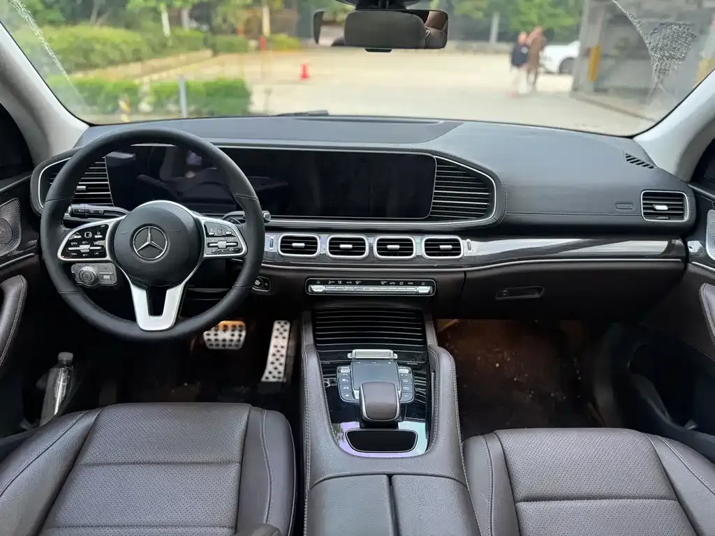 Mercedes-Benz GLE — фото 7