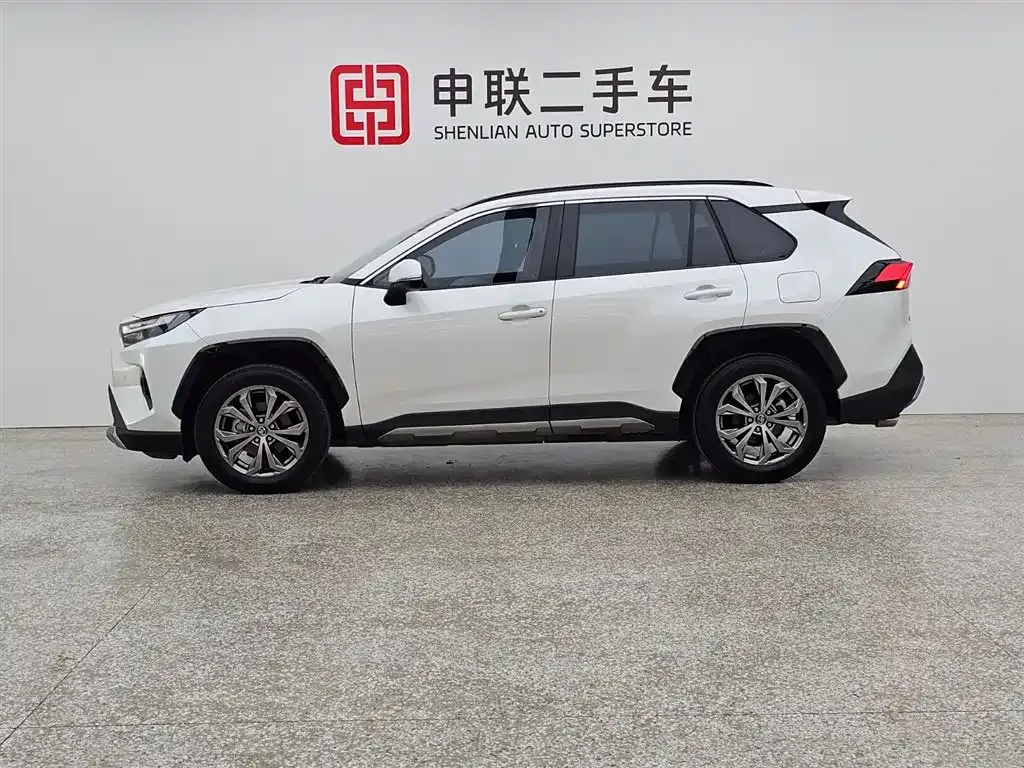 Toyota RAV4 2024 из CN, фото 10