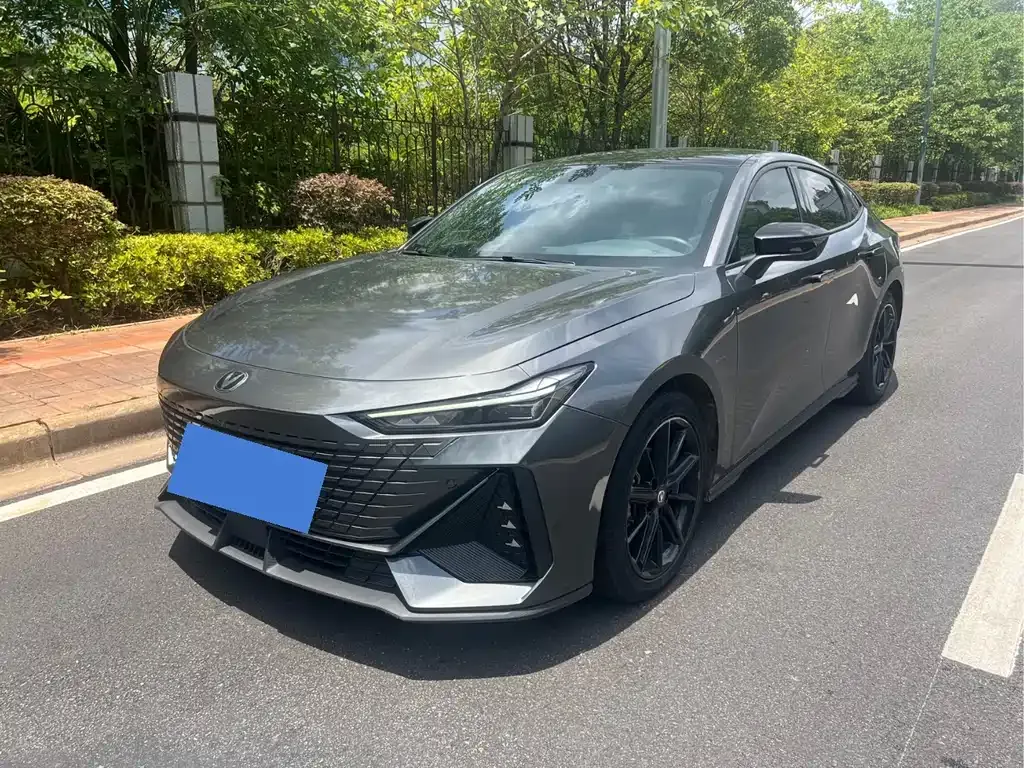 Changan UNI-V