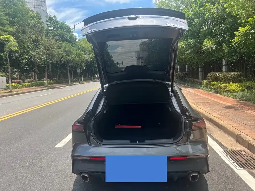 Changan UNI-V 2023 из CN, фото 9