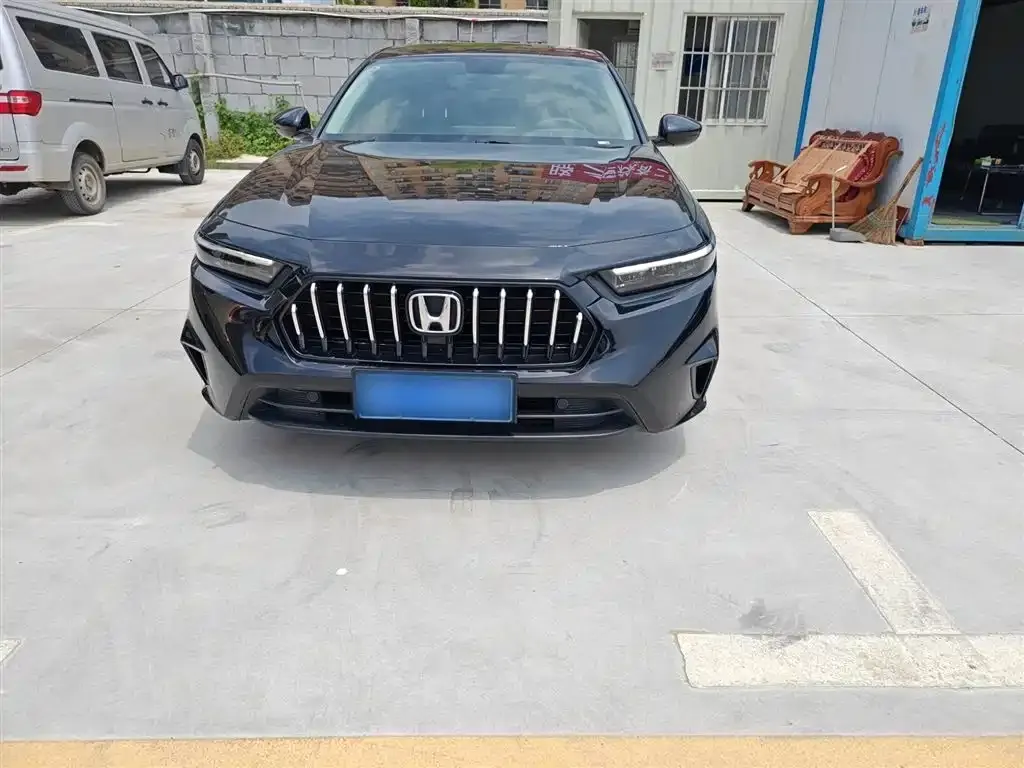 Honda Inspire — фото 10