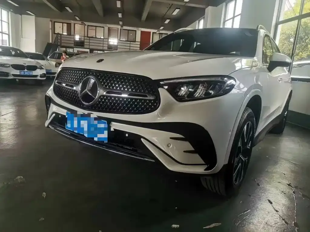 Mercedes-Benz GLC — фото 1