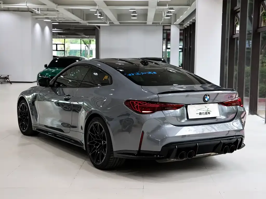 BMW M4 — фото 7