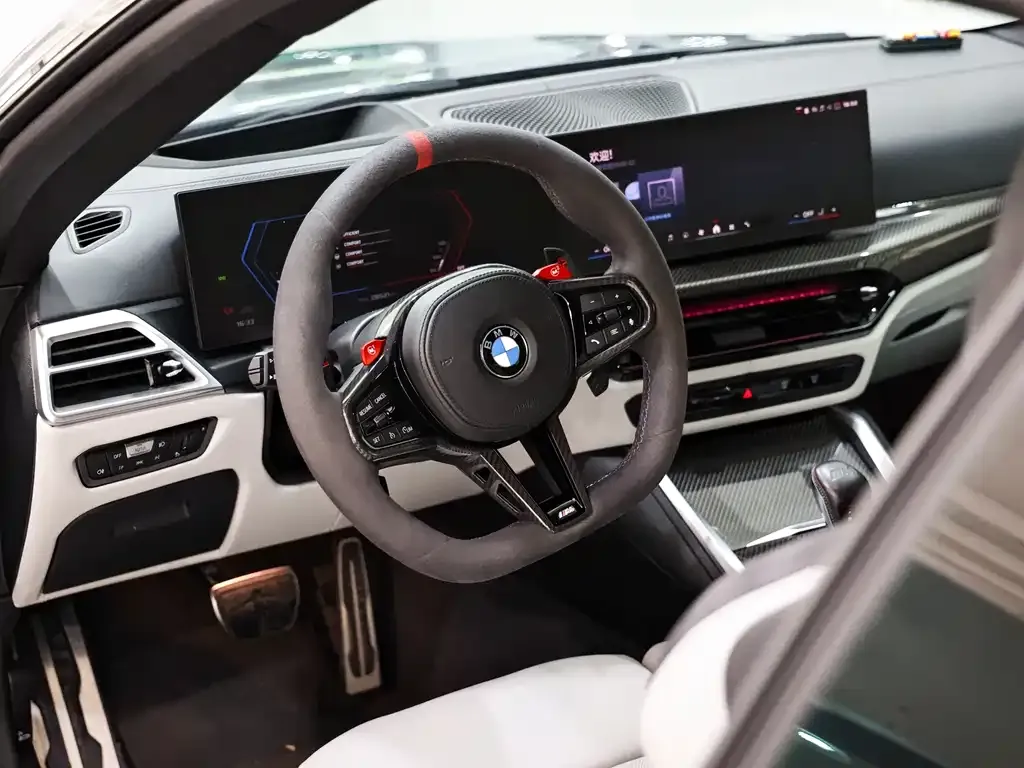 BMW M4 — фото 10