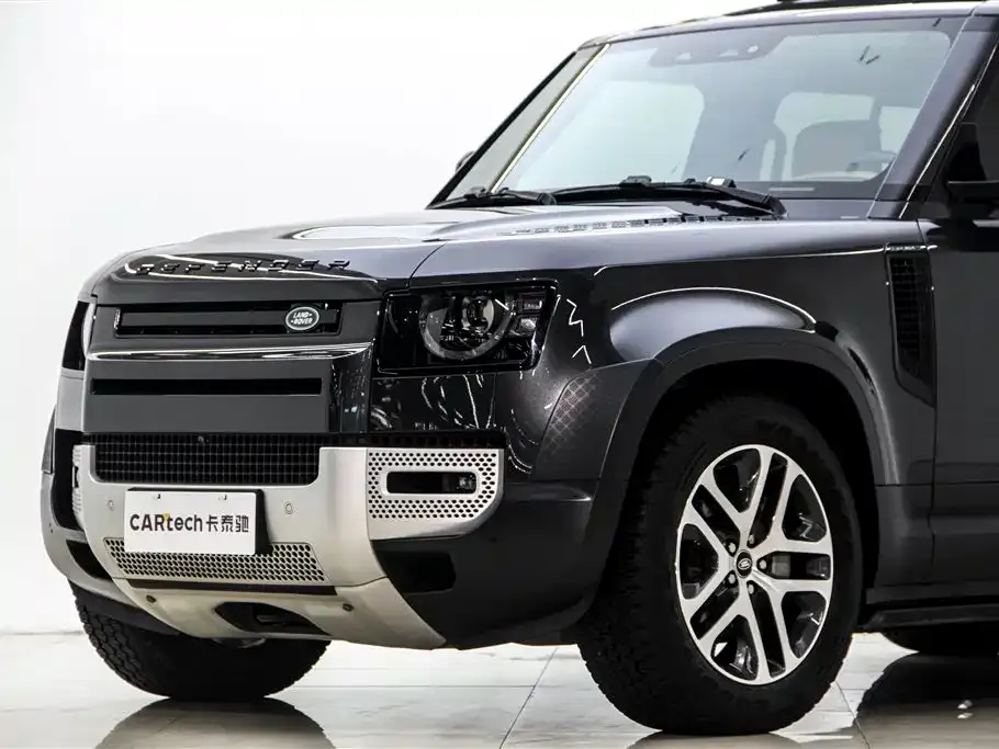 Land Rover Defender — фото 6