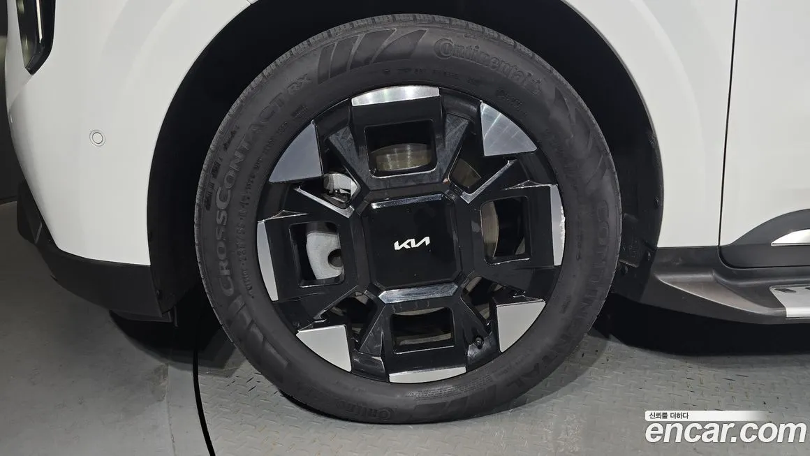 Kia Carnival — фото 10