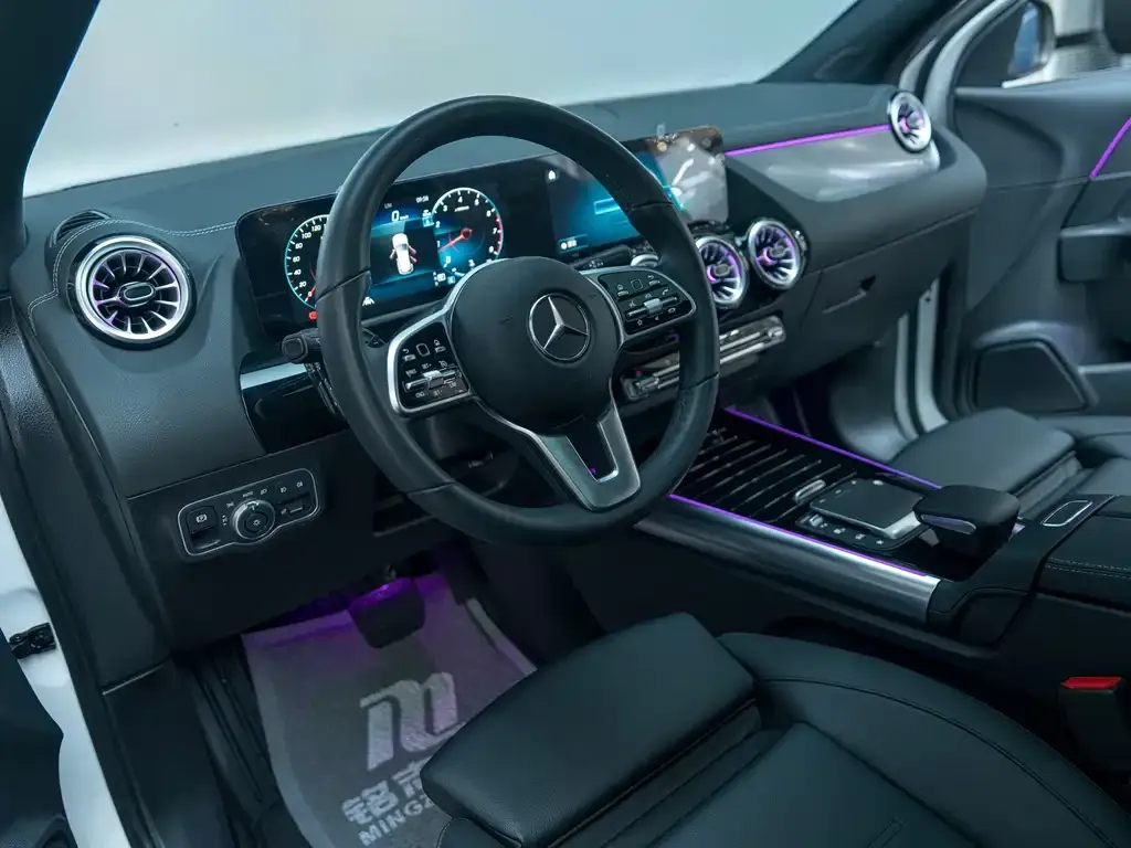 Mercedes-Benz GLA 2023 из CN, фото 10
