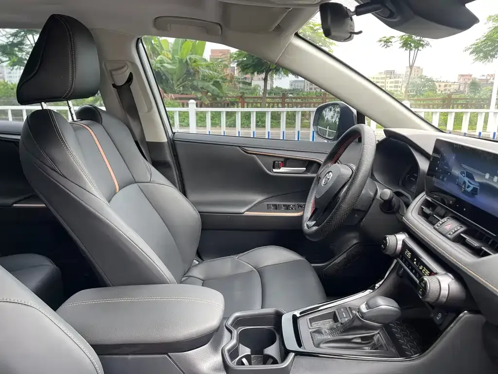 Toyota Wildlander 2025 из CN, фото 5