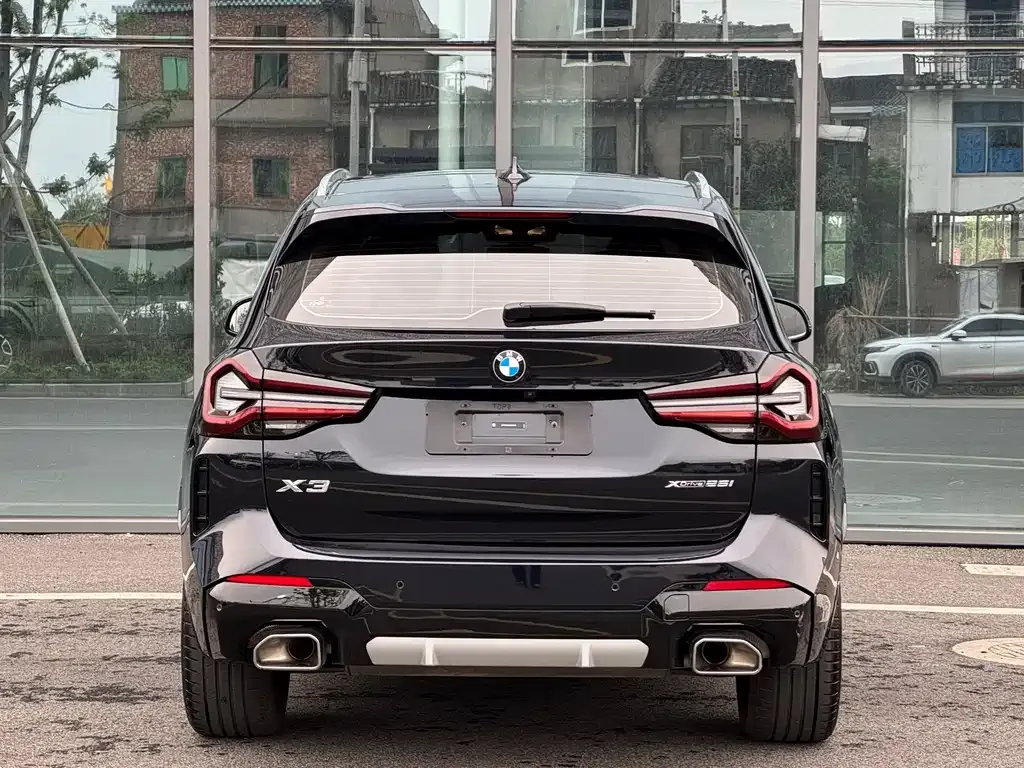 BMW X3 — фото 9