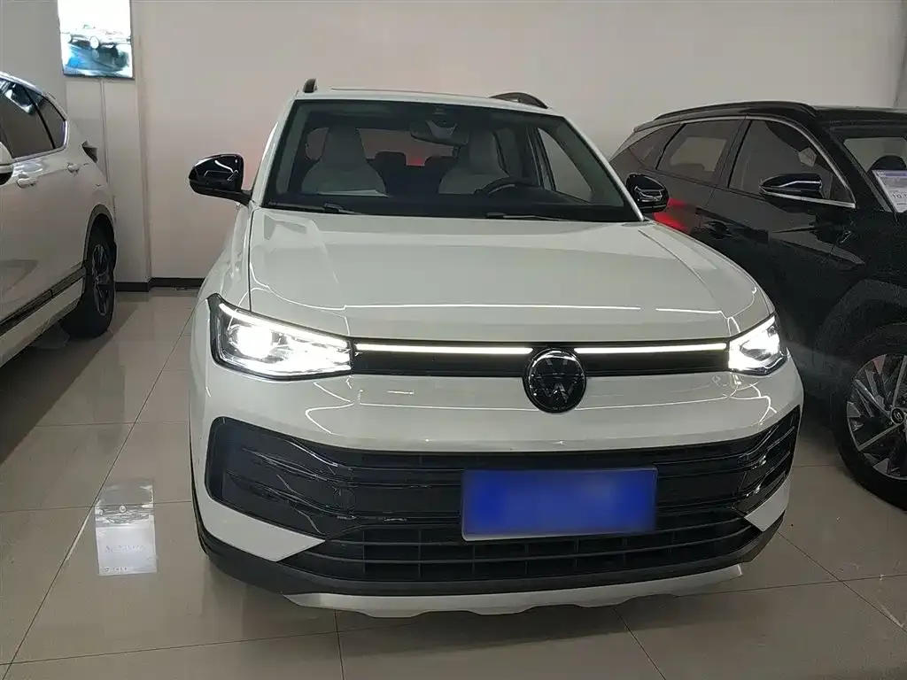 Volkswagen Tharu 2025 из CN, фото 2
