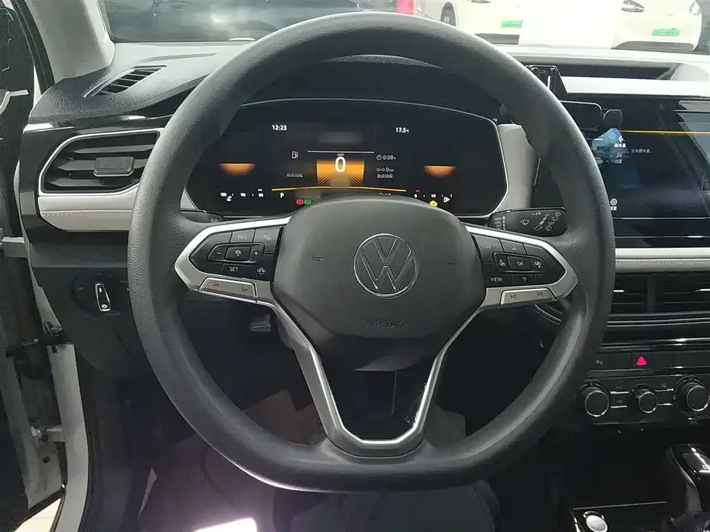 Volkswagen Tharu 2025 из CN, фото 9